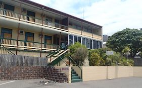 Harbour Lodge Motel
